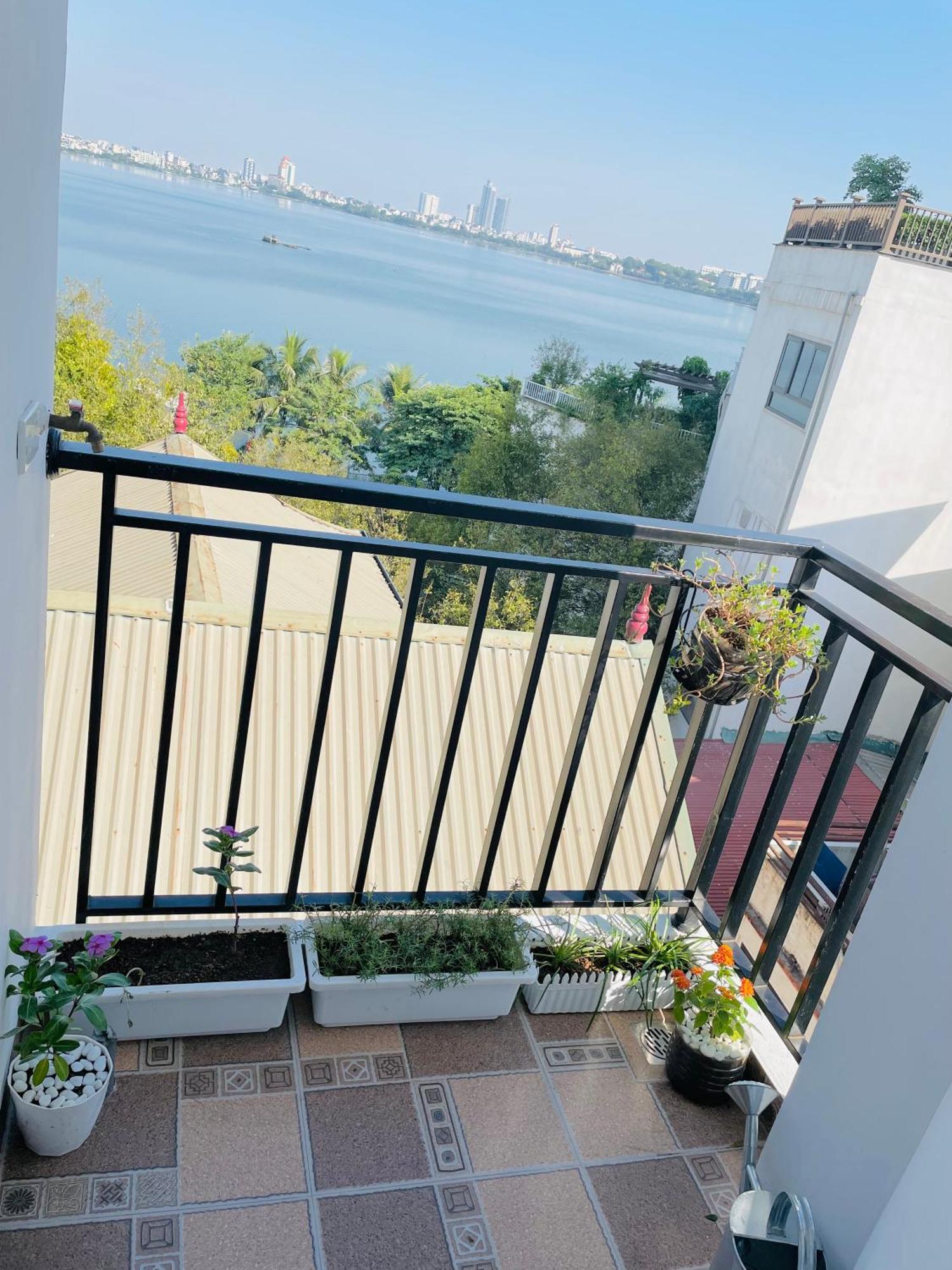 האנוי T98 Westlake Trich Sai - Tay Ho Center Lake View Studio מראה חיצוני תמונה