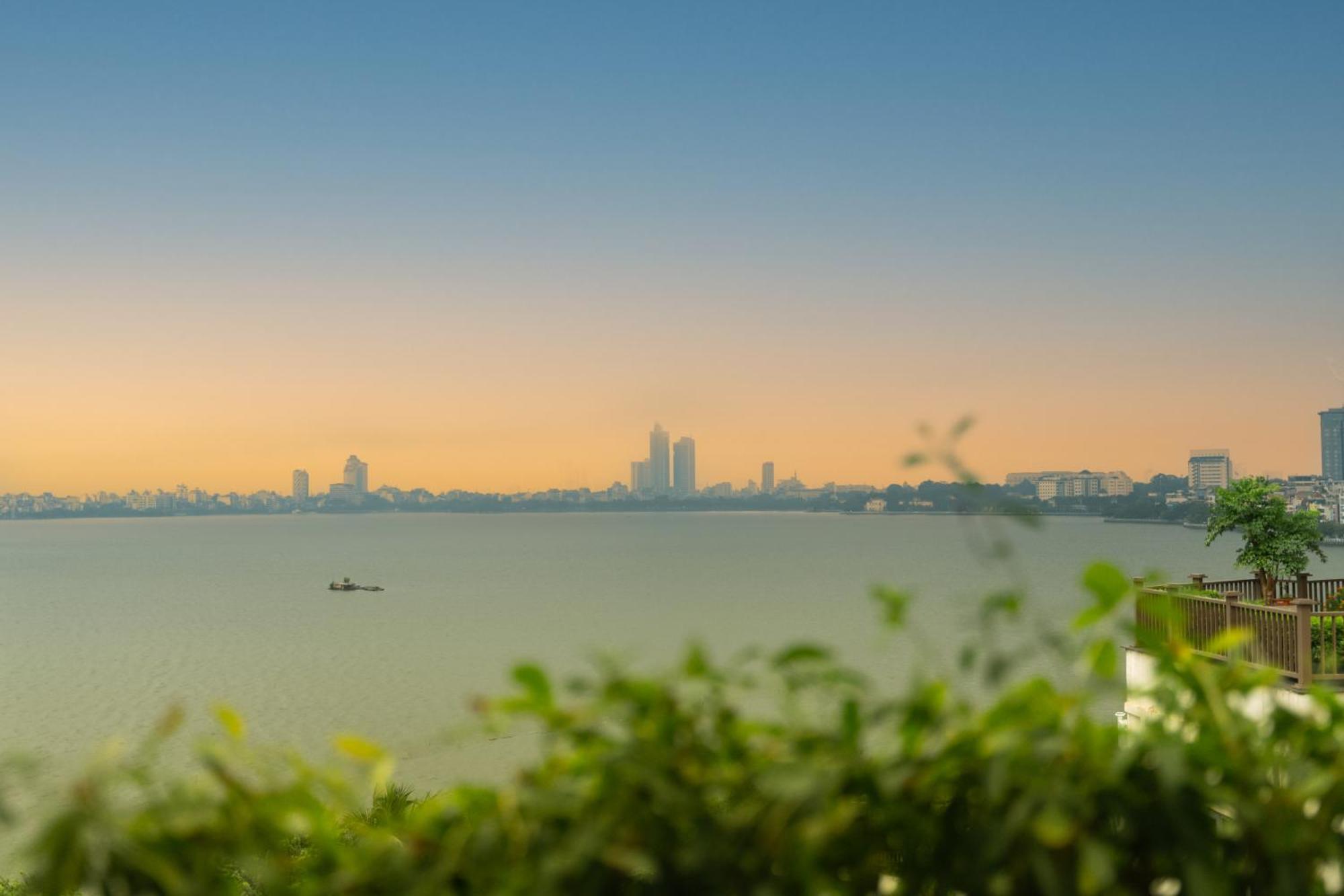 האנוי T98 Westlake Trich Sai - Tay Ho Center Lake View Studio מראה חיצוני תמונה